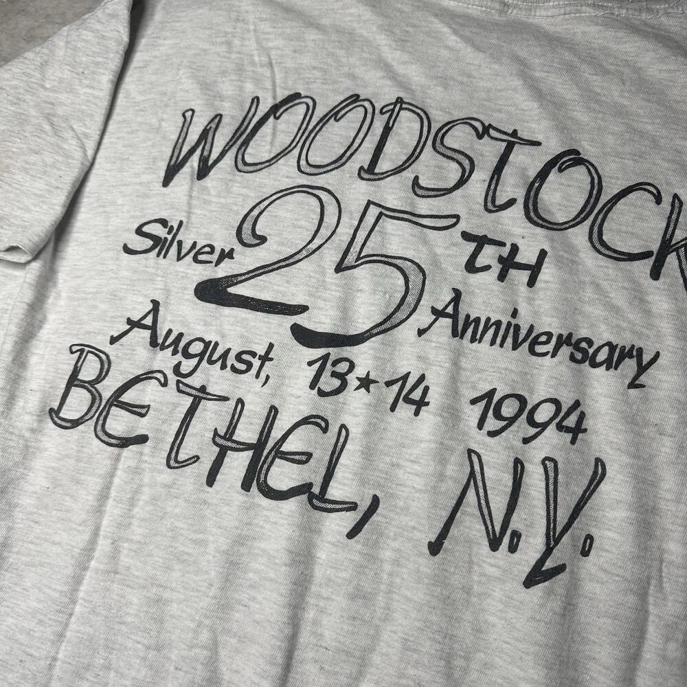Vintage 1994 Woodstock 25th Anniversary Bethel‎ NY Graphic Music Band Tee Size L - Picture 9 of 10